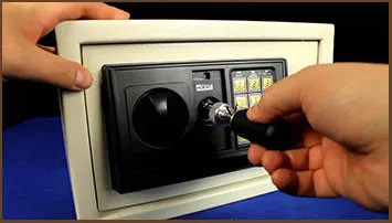 Great Neck Lock And Key Great Neck, NY 516-743-3116 Great Neck Lock And Key Great Neck, NY 516-743-3116